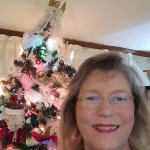 Meet your Posher, Shelly